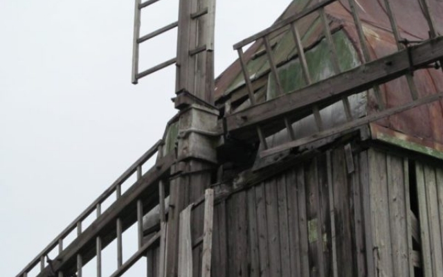 В Запорожской области рухнула уникальная историческая памятка (ФОТО) Фото № 1 В Запорожской области рухнула уникальная историческая памятка (ФОТО) Фото № 1