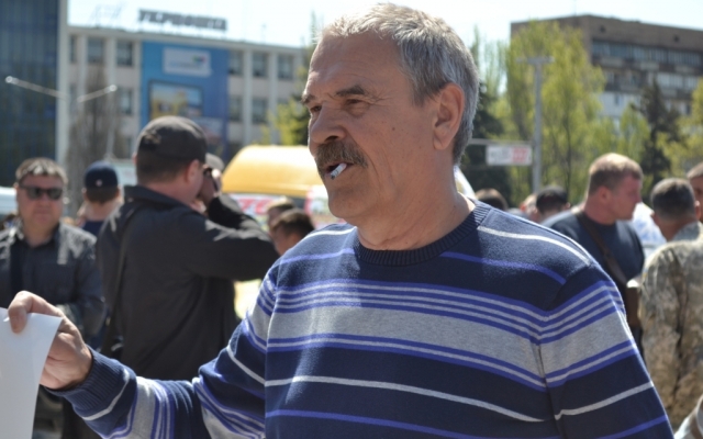 В сети появился самый полный фоторепортаж сегодняшнего митинга в Запорожье Фото № 20 В сети появился самый полный фоторепортаж сегодняшнего митинга в Запорожье Фото № 20
