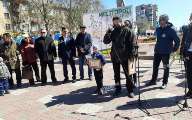 Маленький житель Запорожской области установил рекорд Украины (ФОТО) Фото № 2 Маленький житель Запорожской области установил рекорд Украины (ФОТО) Фото № 2