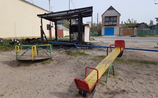 В Запорожской области сгорели два МАФА (ФОТО) Фото № 0 В Запорожской области сгорели два МАФА (ФОТО) Фото № 0
