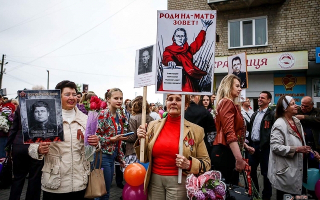 Нелегкий день в Мелитополе: Драки, потасовки и перепалки Фото № 12 Нелегкий день в Мелитополе: Драки, потасовки и перепалки Фото № 12