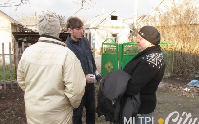 В Запорожской области семья, в которой ребенок питался сырой картошкой, показала свой дом (ФОТО, ВИДЕО) Фото № 6 В Запорожской области семья, в которой ребенок питался сырой картошкой, показала свой дом (ФОТО, ВИДЕО) Фото № 6