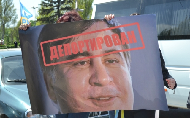 В сети появился самый полный фоторепортаж сегодняшнего митинга в Запорожье Фото № 31 В сети появился самый полный фоторепортаж сегодняшнего митинга в Запорожье Фото № 31