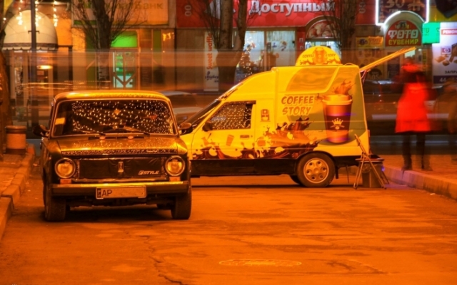 Мелитополь в новогодний вечер удивляет красотой (ФОТО) Фото № 8 Мелитополь в новогодний вечер удивляет красотой (ФОТО) Фото № 8
