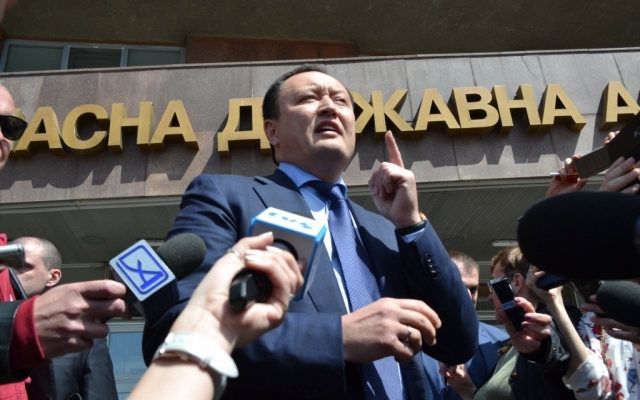 В сети появился самый полный фоторепортаж сегодняшнего митинга в Запорожье Фото № 58 В сети появился самый полный фоторепортаж сегодняшнего митинга в Запорожье Фото № 58