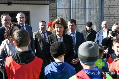 Марина Порошенко посетила Запорожскую область (ФОТО) Фото № 1 Марина Порошенко посетила Запорожскую область (ФОТО) Фото № 1