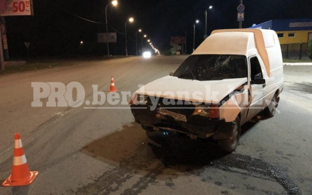 На запорожском курорте свидетели аварии поймали виновника, который хотел убежать (ФОТО) Фото № 0 На запорожском курорте свидетели аварии поймали виновника, который хотел убежать (ФОТО) Фото № 0