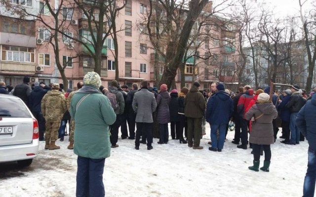 Сегодня несколько сотен запорожцев прощались с Сегодня несколько сотен запорожцев прощались с