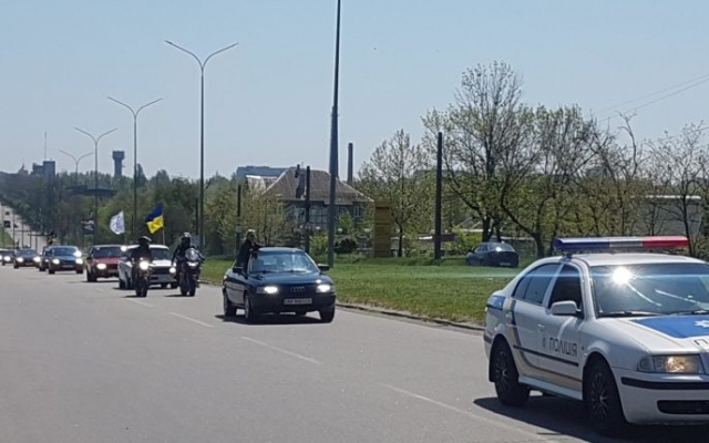 В Запорожской области состоялся массовый автопробег (ФОТО) Фото № 4 В Запорожской области состоялся массовый автопробег (ФОТО) Фото № 4