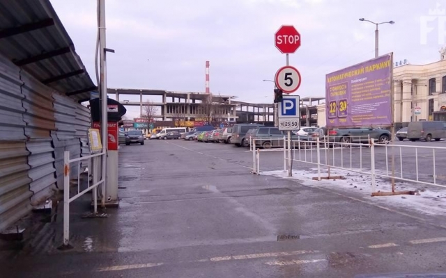 Привокзальная площадь Запорожья теперь в свободном доступе Фото № 2 Привокзальная площадь Запорожья теперь в свободном доступе Фото № 2