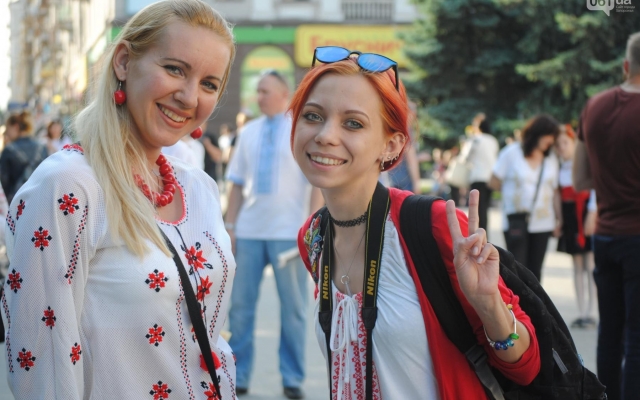 Запорожцы делятся в сети фотоснимками с марша вышиванок Фото № 3 Запорожцы делятся в сети фотоснимками с марша вышиванок Фото № 3