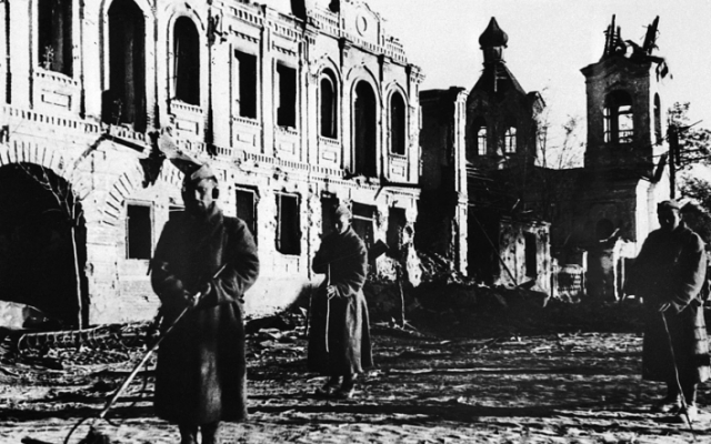 Эксклюзив: Уникальные фото времен фашистской оккупации Фото № 12 Эксклюзив: Уникальные фото времен фашистской оккупации Фото № 12