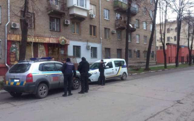 Запорожец торговал наркотиками Запорожец торговал наркотиками