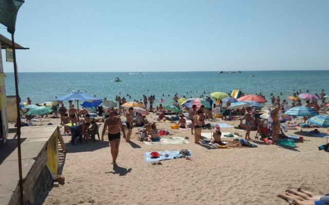 Что сейчас происходит на пляжах Кирилловки (ФОТО) Фото № 2 Что сейчас происходит на пляжах Кирилловки (ФОТО) Фото № 2