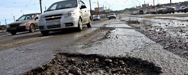 Запорожцы не могут добраться с Правого на Левый берег (ФОТО) Фото № 1 Запорожцы не могут добраться с Правого на Левый берег (ФОТО) Фото № 1