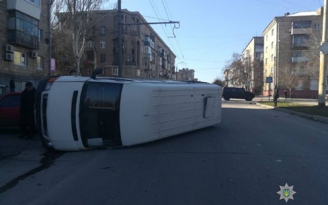 Полиция прокомментировала ДТП с маршруткой Фото № 2 Полиция прокомментировала ДТП с маршруткой Фото № 2