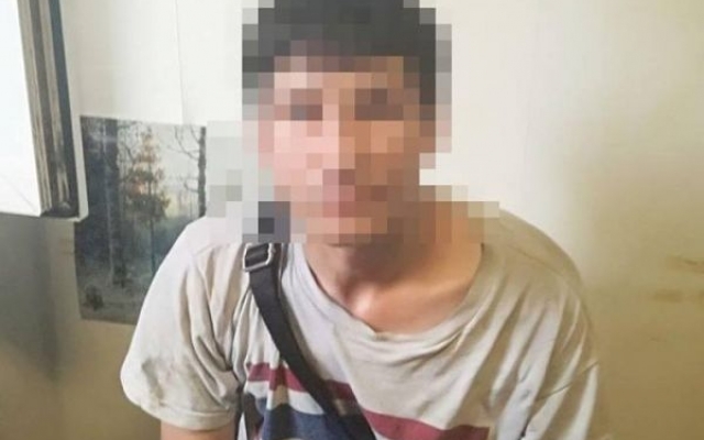 В Запорожье тренер ловил вора, который похищал телефоны у его воспитанников Фото № 0 В Запорожье тренер ловил вора, который похищал телефоны у его воспитанников Фото № 0