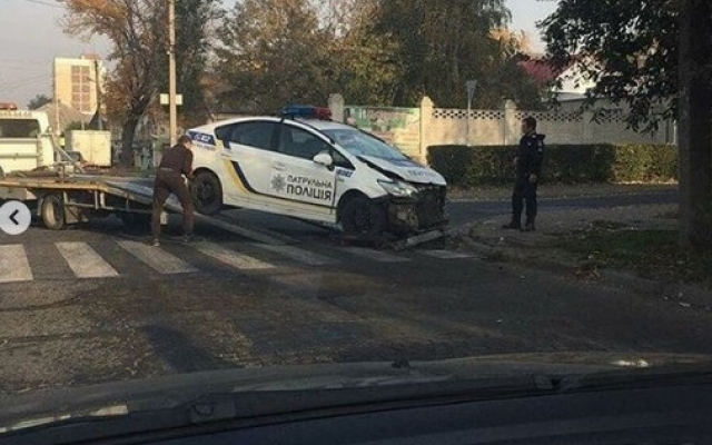 Машина патрульной полиции Запорожья попала в ДТП (ФОТО) Фото № 0 Машина патрульной полиции Запорожья попала в ДТП (ФОТО) Фото № 0