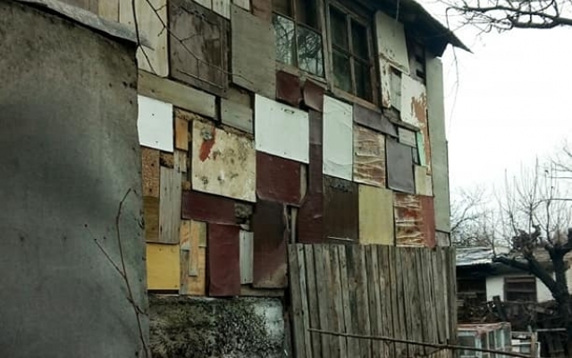 В Запорожье заметили необычный дом (ФОТО) Фото № 3 В Запорожье заметили необычный дом (ФОТО) Фото № 3