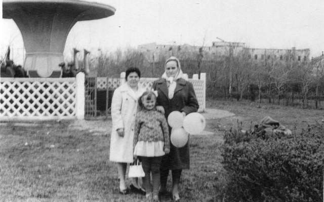 Уникальные фото: Главному парку Запорожья исполнилось 60 лет Фото № 1 Уникальные фото: Главному парку Запорожья исполнилось 60 лет Фото № 1