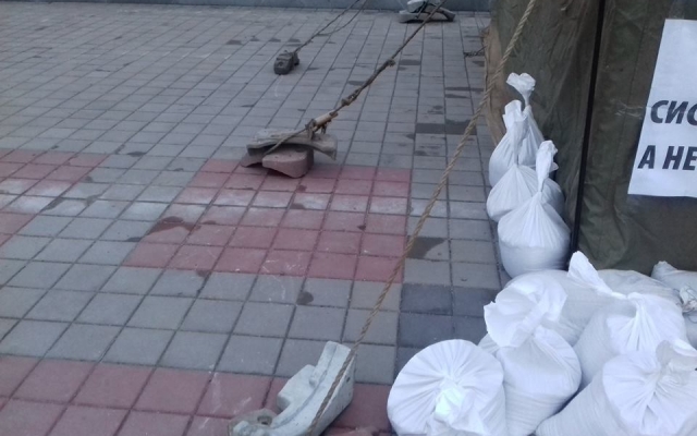 Запорожцы массово поднимаются против Президента: Палаточный городок увеличивается (ФОТО) Фото № 6 Запорожцы массово поднимаются против Президента: Палаточный городок увеличивается (ФОТО) Фото № 6