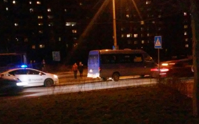 Пару часов назад в Запорожье произошло ДТП с маршруткой Фото № 7 Пару часов назад в Запорожье произошло ДТП с маршруткой Фото № 7