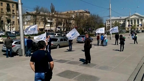 Запорожцы требуют у Буряка дорог (ФОТО) Фото № 0 Запорожцы требуют у Буряка дорог (ФОТО) Фото № 0