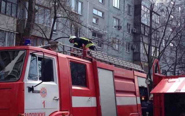 Опубликованы фото пожара в многоэтажке в центре Запорожья Фото № 5 Опубликованы фото пожара в многоэтажке в центре Запорожья Фото № 5