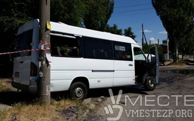 Опубликованы фото с места сегодняшнего громкого ДТП (ФОТО) Фото № 3 Опубликованы фото с места сегодняшнего громкого ДТП (ФОТО) Фото № 3