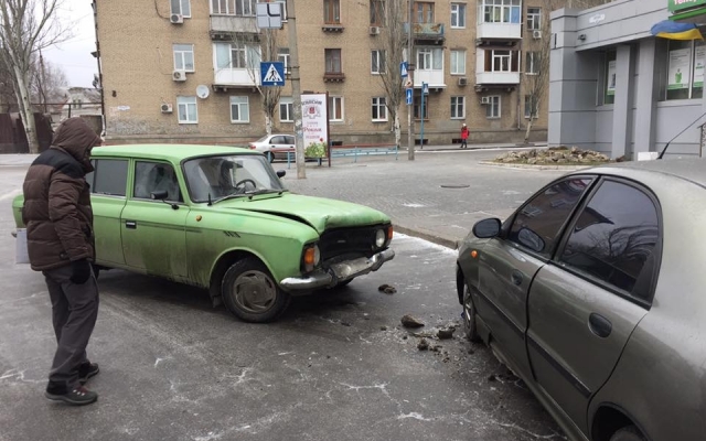 В Запорожской области депутат горсовета попал в ДТП Фото № 2 В Запорожской области депутат горсовета попал в ДТП Фото № 2