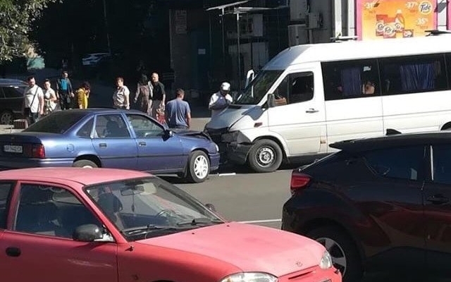 В Запорожской области случилось ДТП с маршруткой (ФОТО) Фото № 0 В Запорожской области случилось ДТП с маршруткой (ФОТО) Фото № 0