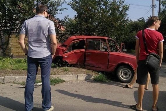 ДТП в Шевченковском районе: Столкнулись две легковушки (ФОТО) Фото № 0 ДТП в Шевченковском районе: Столкнулись две легковушки (ФОТО) Фото № 0