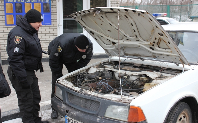 Запорожские полицейские нашли разыскиваемый автомобиль Фото № 0 Запорожские полицейские нашли разыскиваемый автомобиль Фото № 0