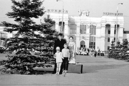 Как запорожский вокзал выглядел 50 лет назад (ФОТО) Фото № 0 Как запорожский вокзал выглядел 50 лет назад (ФОТО) Фото № 0