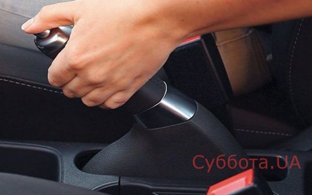В Запорожье из-за припаркованного авто образовалась пробка (ВИДЕО) Фото № 0 В Запорожье из-за припаркованного авто образовалась пробка (ВИДЕО) Фото № 0