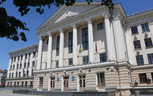 Трое запорожских чиновников получат награду Фото № 0 Трое запорожских чиновников получат награду Фото № 0