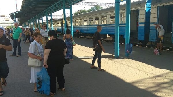 В Запорожскую область из Геническа будет курсировать электричка (ФОТО) Фото № 0 В Запорожскую область из Геническа будет курсировать электричка (ФОТО) Фото № 0