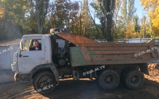 В Мелитополе сооружают спортивный водный комплекс (ВИДЕО) Фото № 2 В Мелитополе сооружают спортивный водный комплекс (ВИДЕО) Фото № 2