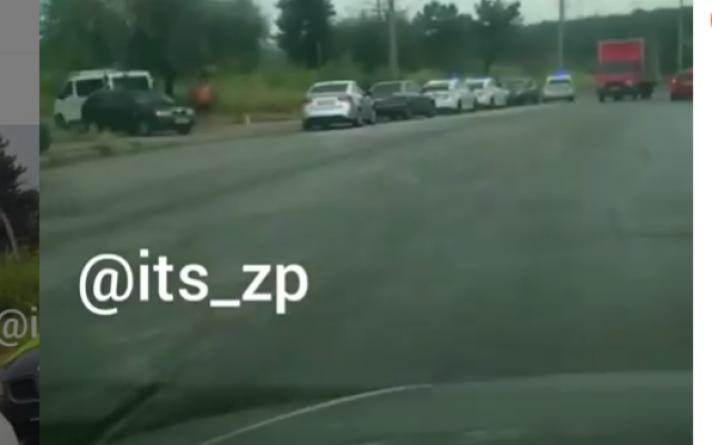 В Запорожье расстреляли автомобиль (ВИДЕО) Фото № 0 В Запорожье расстреляли автомобиль (ВИДЕО) Фото № 0