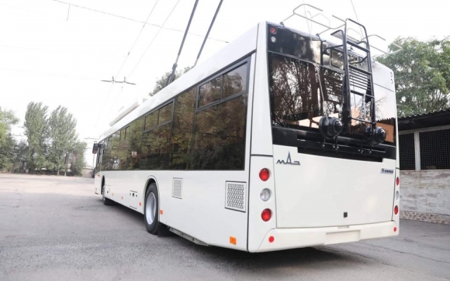 В Запорожье появился новый троллейбус с автономным ходом: Скоро запустится новый маршрут на Хортицу (ФОТО) Фото № 2 В Запорожье появился новый троллейбус с автономным ходом: Скоро запустится новый маршрут на Хортицу (ФОТО) Фото № 2