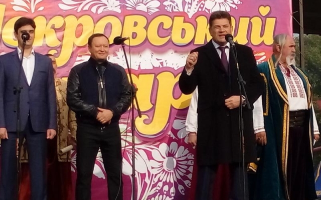 Открытие городской ярмарки началось с фиаско (ФОТОФАКТ) Фото № 3 Открытие городской ярмарки началось с фиаско (ФОТОФАКТ) Фото № 3