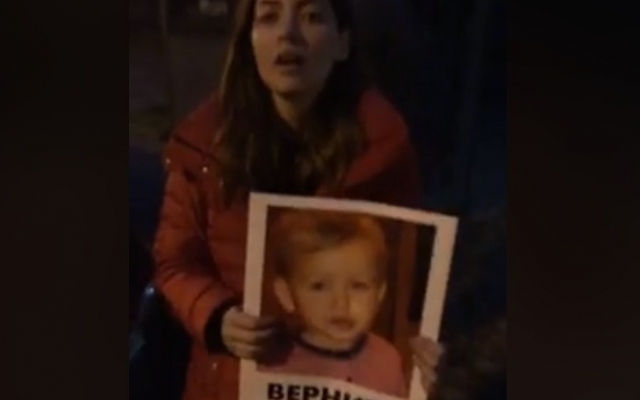 Мальчика, похищенного в Запорожье, продолжают удерживать в датском посольстве, министры бессильны (ФОТО) Фото № 0 Мальчика, похищенного в Запорожье, продолжают удерживать в датском посольстве, министры бессильны (ФОТО) Фото № 0