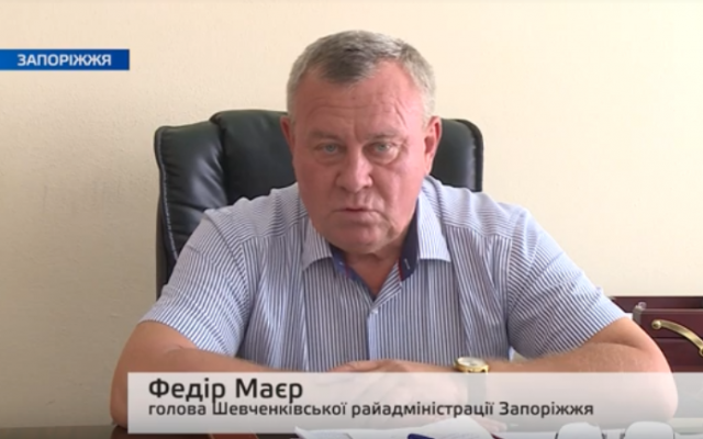 В Запорожье комбинат затопил улицу неизвестной химической жидкостью (ФОТО, ВИДЕО) Фото № 0 В Запорожье комбинат затопил улицу неизвестной химической жидкостью (ФОТО, ВИДЕО) Фото № 0