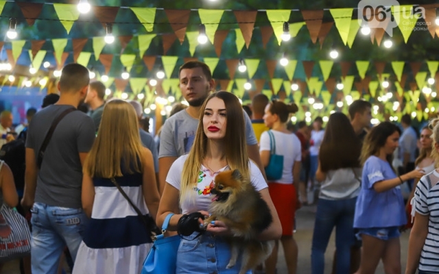 Как в Запорожье отметили День Независимости (ФОТОРЕПОРТАЖ) Фото № 6 Как в Запорожье отметили День Независимости (ФОТОРЕПОРТАЖ) Фото № 6