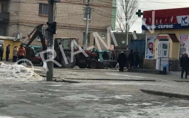 Масштабная авария водопроводных сетей: целый район остался без воды (ФОТО) Фото № 0 Масштабная авария водопроводных сетей: целый район остался без воды (ФОТО) Фото № 0