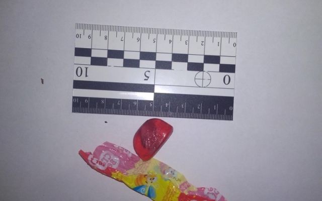 В тюрьму в Запорожской области привезли странные конфеты Фото № 0 В тюрьму в Запорожской области привезли странные конфеты Фото № 0