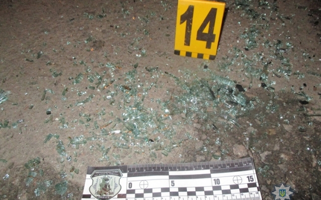В полиции прокомментировали подрыв автомобиля на Школьной (ФОТО) Фото № 3 В полиции прокомментировали подрыв автомобиля на Школьной (ФОТО) Фото № 3