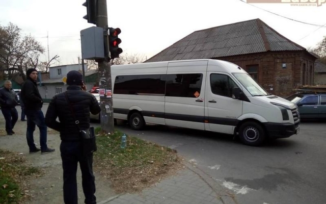 В Запорожье произошло серьезное ДТП: на место приехали три В Запорожье произошло серьезное ДТП: на место приехали три