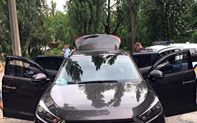 Столичная полиция задержала запорожцев, которые работали по схеме Столичная полиция задержала запорожцев, которые работали по схеме
