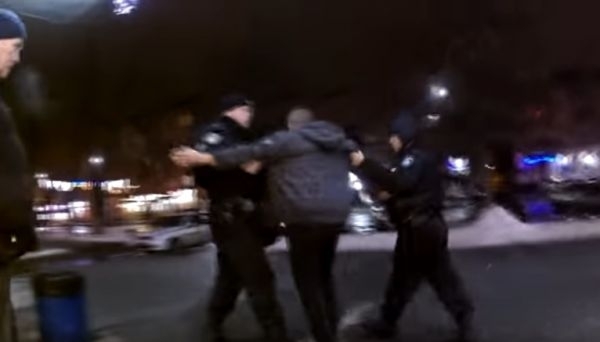 Видео крупной потасовки в запорожском супермаркете Фото № 0 Видео крупной потасовки в запорожском супермаркете Фото № 0